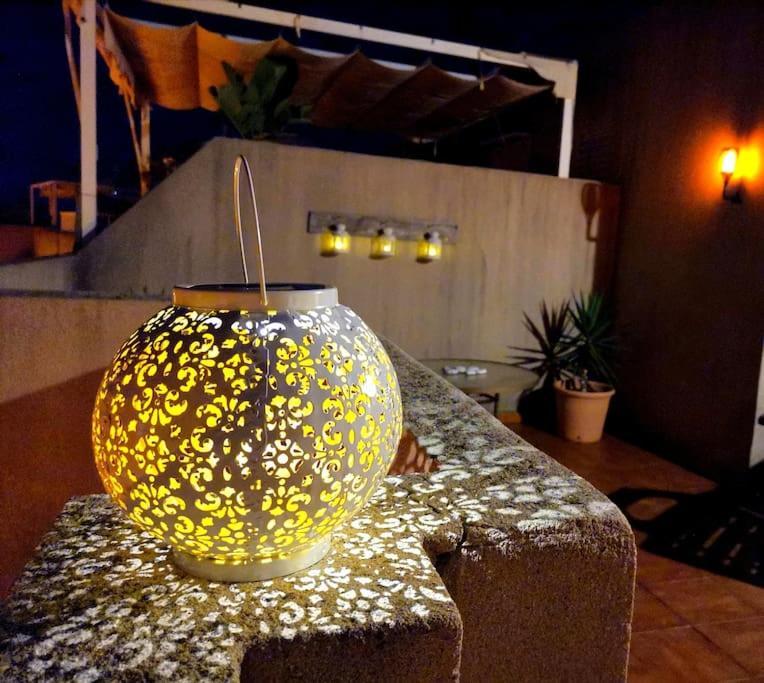 Апартаменты Atico Fresco Y Luminoso Con Aparcamiento Privado Нерха Экстерьер фото